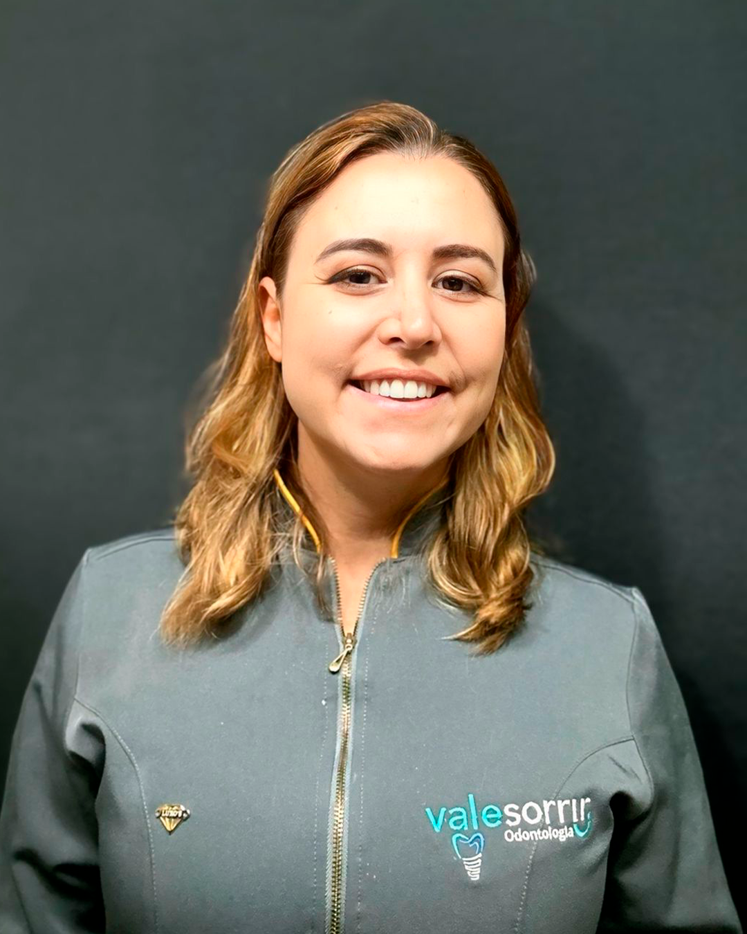 Dra. Vanessa - Ortodontista